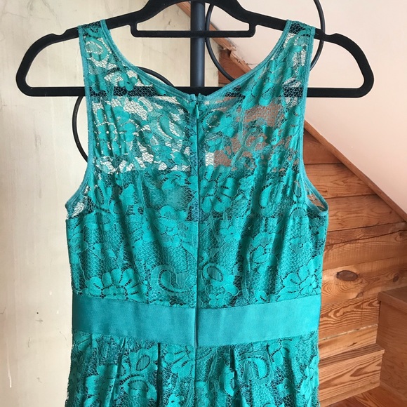 BB Dakota Green Lace Dress, EUC, S - Picture 7 of 16